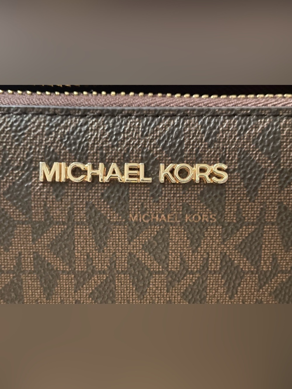 Michael Kors Jet Set Large Wallet Signature Logo - Picture 6 of 7